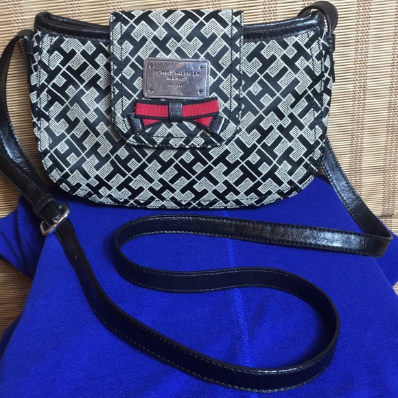 Tommy Hilfiger Handbags - Tommy Hilfiger Small Crossbody Handbag